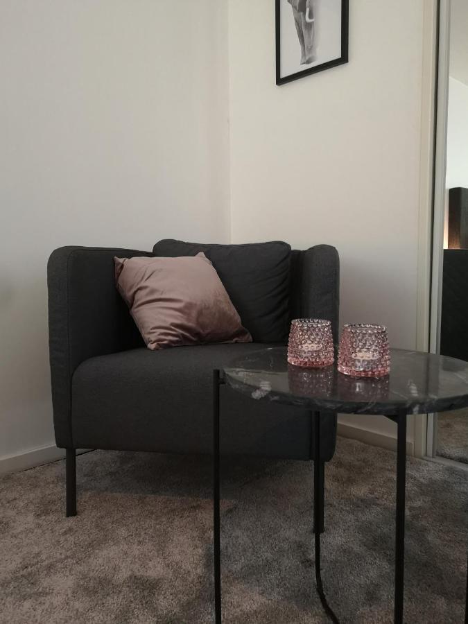 Arrive Bed & Breakfast, Landvetter Buitenkant foto