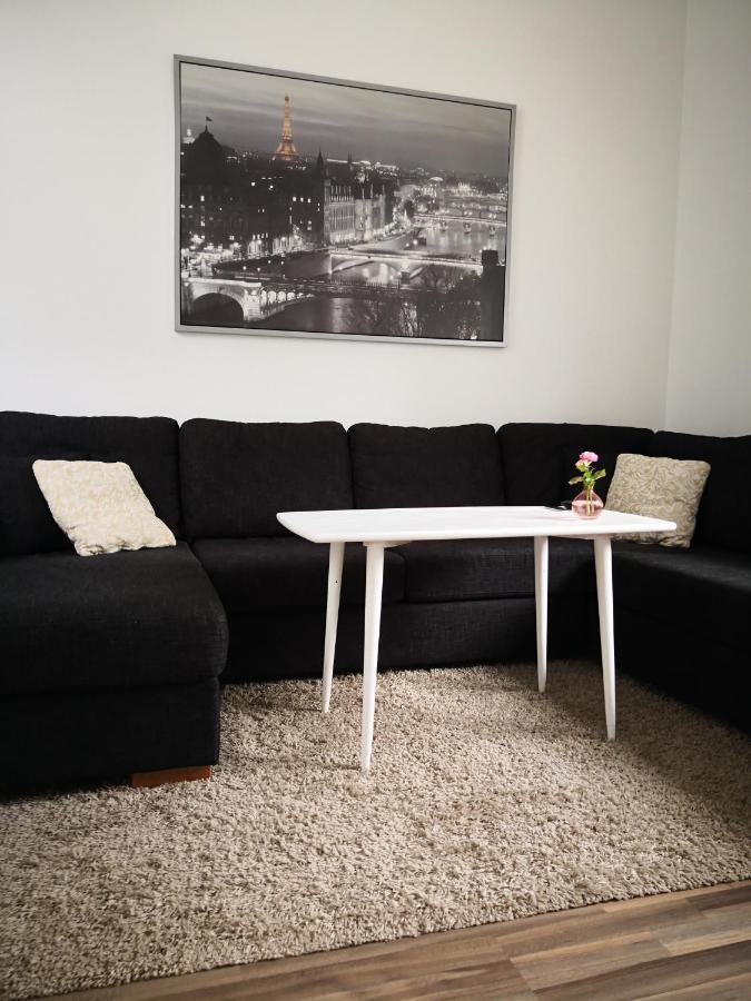 Arrive Bed & Breakfast, Landvetter Buitenkant foto